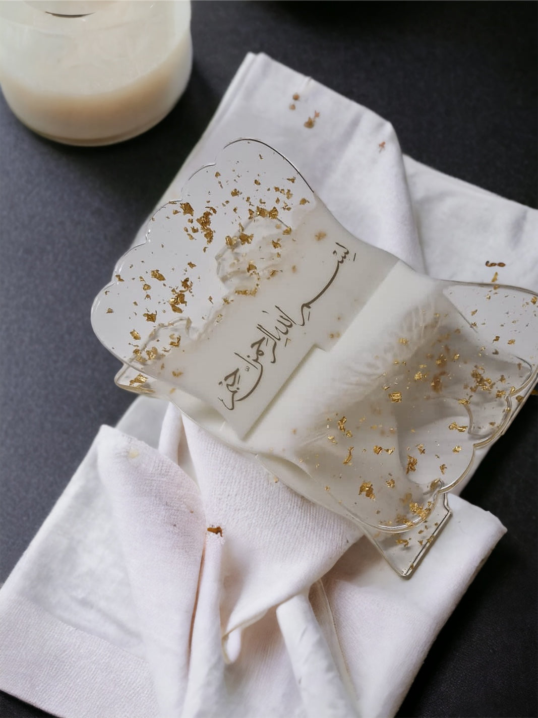 Buchständer aus handgefertigten Resin - Lesen mit Komfort und Stil