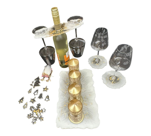 Weihnachtsset aus handgefertigten Resin - Ein Fest der Eleganz in Ihrer Festtagsdekoration