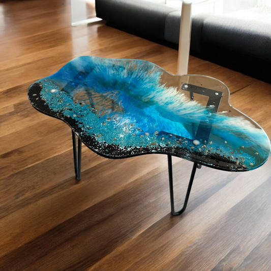Couchtisch aus handgefertigtem Resin