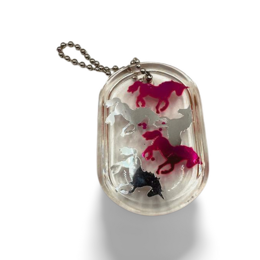 Ovaler Schlüssel/Autospiegelanhänger aus handgefertigten Resin - Eleganz trifft auf Funktionalität